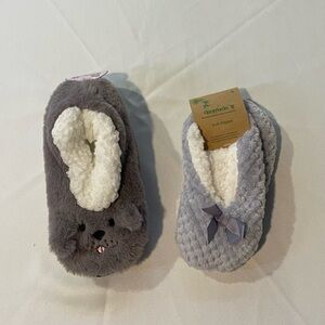 Soft Slippers 2 Pairs. Dog slippers size S/M. Light Purple slippers size small.
